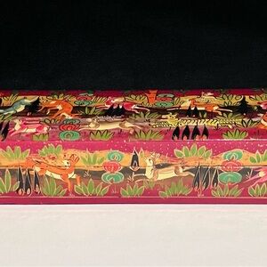 KASHMIR Papier Mache LACQUERED BOX / Vintage NATIVE CRAFT / Deer, RABBIT, Tiger